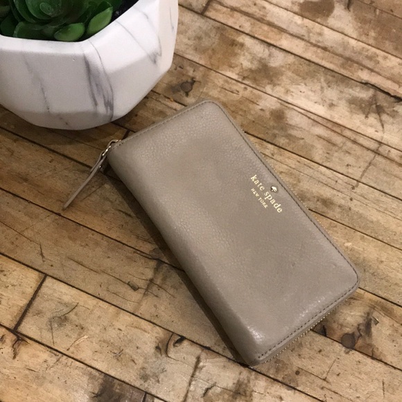 kate spade Handbags - kate spade zip up wallet